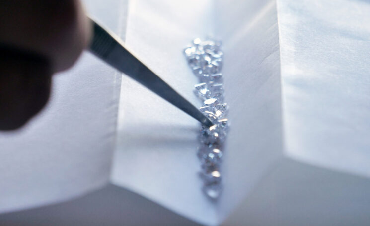 The Growth of Lab Grown Diamonds: An Overview of the Manufacturing ...